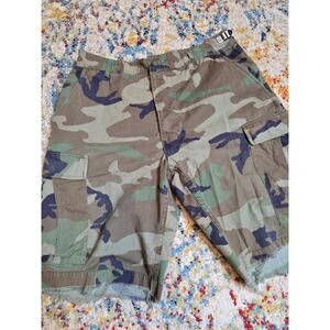 Vintage 90's US Army Woodland Camo Cargo Shorts Cut-Off Size 32" Military